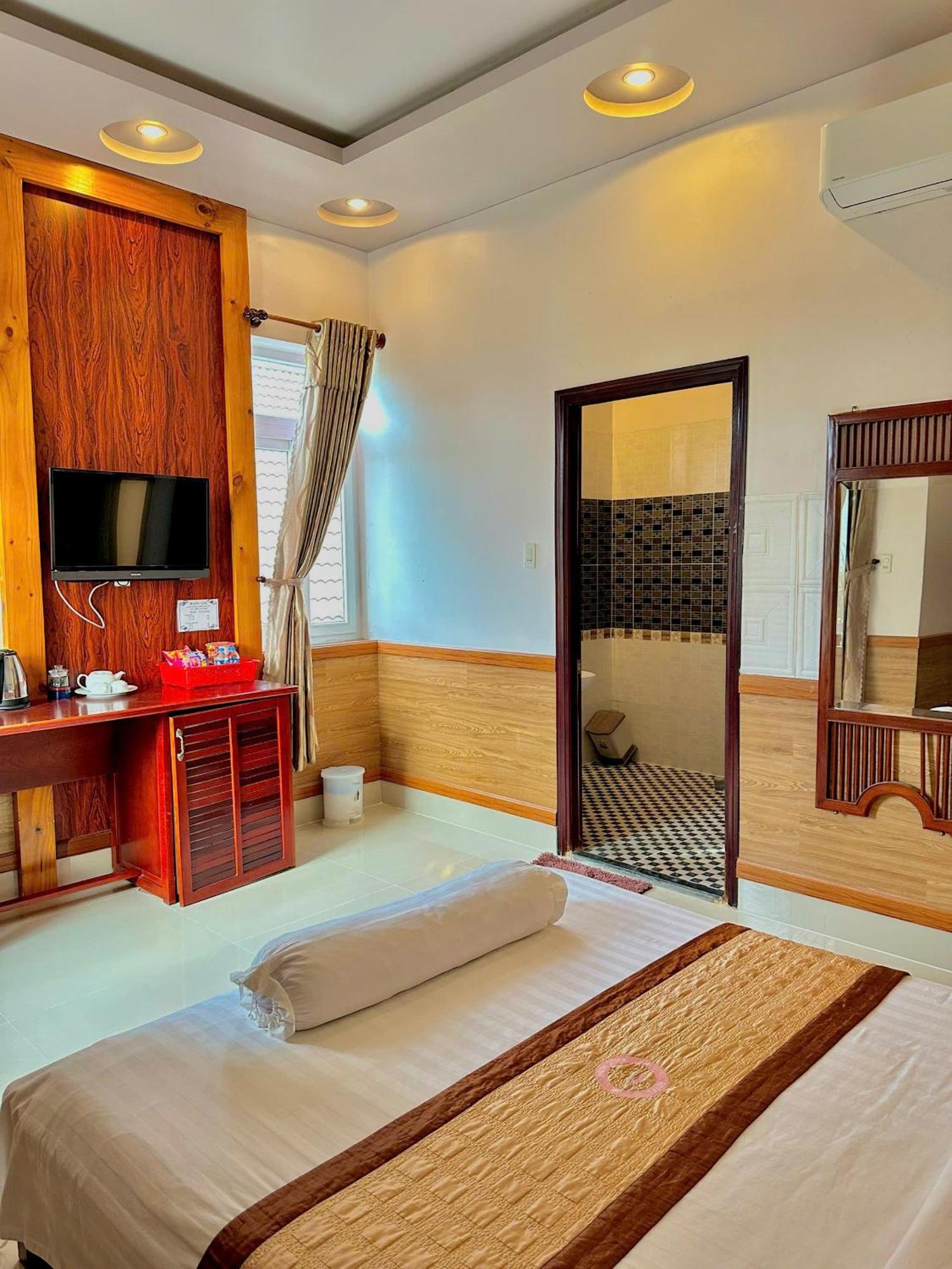 Phuc Hung 2 Hotel ラックザー エクステリア 写真
