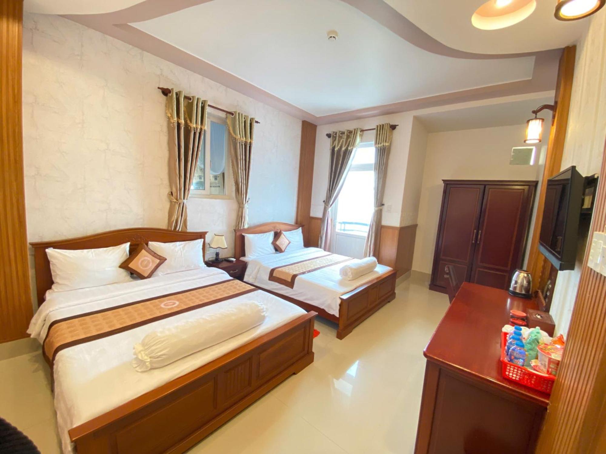 Phuc Hung 2 Hotel ラックザー エクステリア 写真